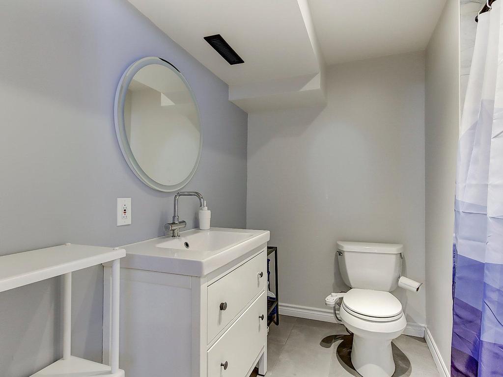 









1291


Rue de Carillon

,
Saint-Bruno-de-Montarville,




QC
J3V3G1

