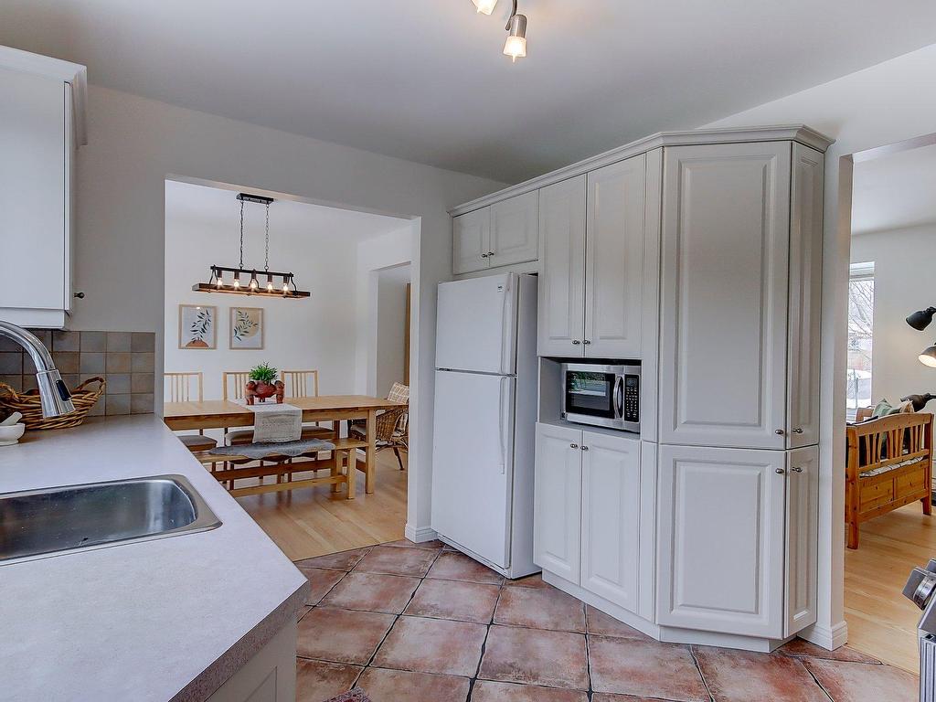 









1291


Rue de Carillon

,
Saint-Bruno-de-Montarville,




QC
J3V3G1

