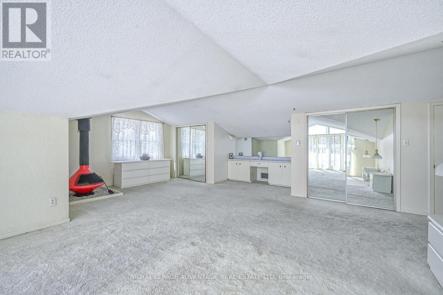 












650 CHRISTIE LAKE ROAD

,
Tay Valley,




Ontario
K7H3C6

