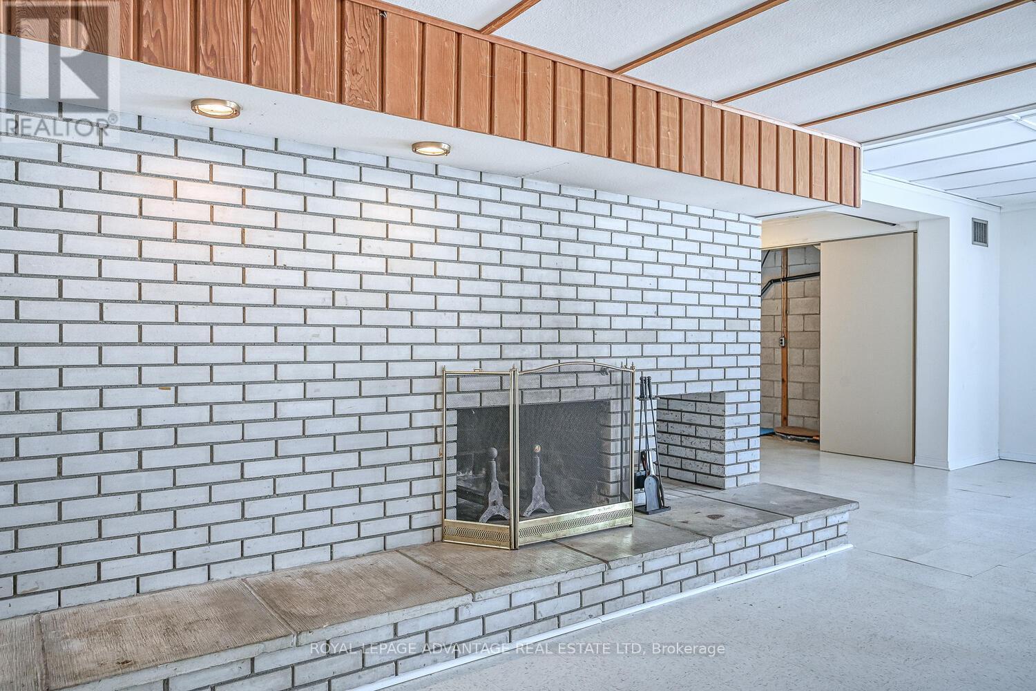 












650 CHRISTIE LAKE ROAD

,
Tay Valley,




Ontario
K7H3C6

