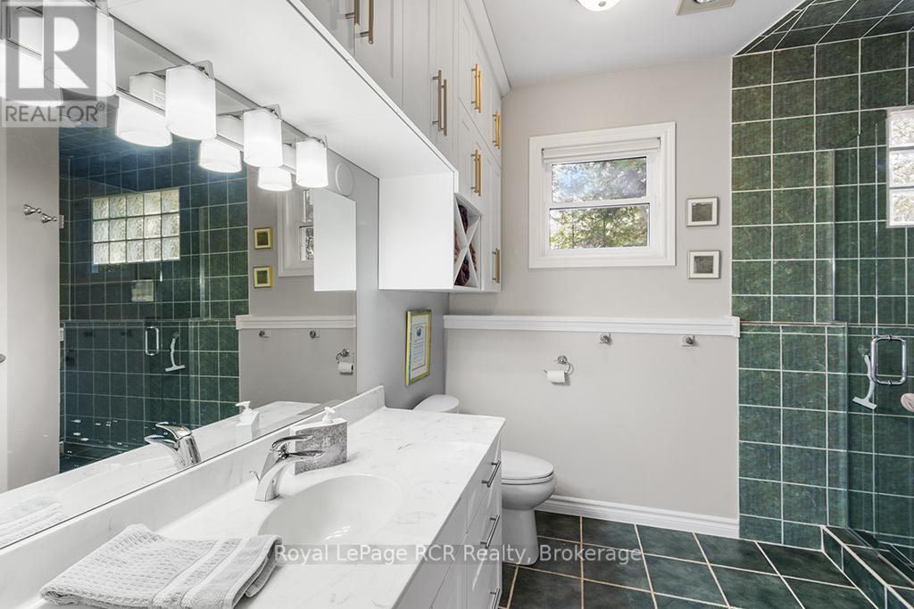 












177 ISTHMUS BAY ROAD

,
Northern Bruce Peninsula,




Ontario
N0H1W0

