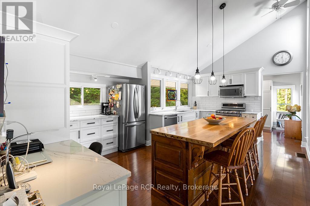 












177 ISTHMUS BAY ROAD

,
Northern Bruce Peninsula,




Ontario
N0H1W0

