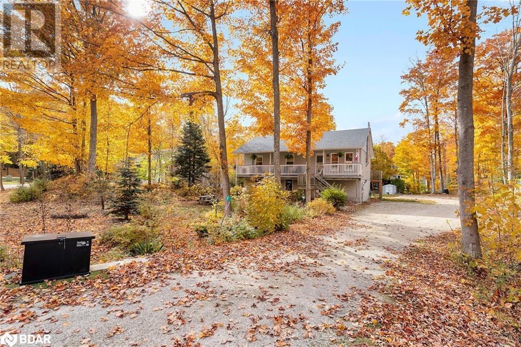 












6 DAVIES Drive

,
Sauble Beach,




Ontario
N0H2G0

