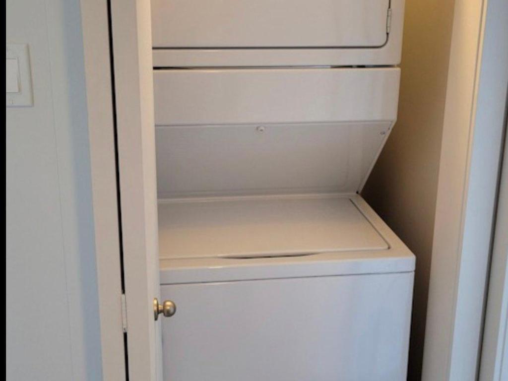 









1431


Av. de la Gare

, 211,
Mascouche,




QC
J7K3C7

