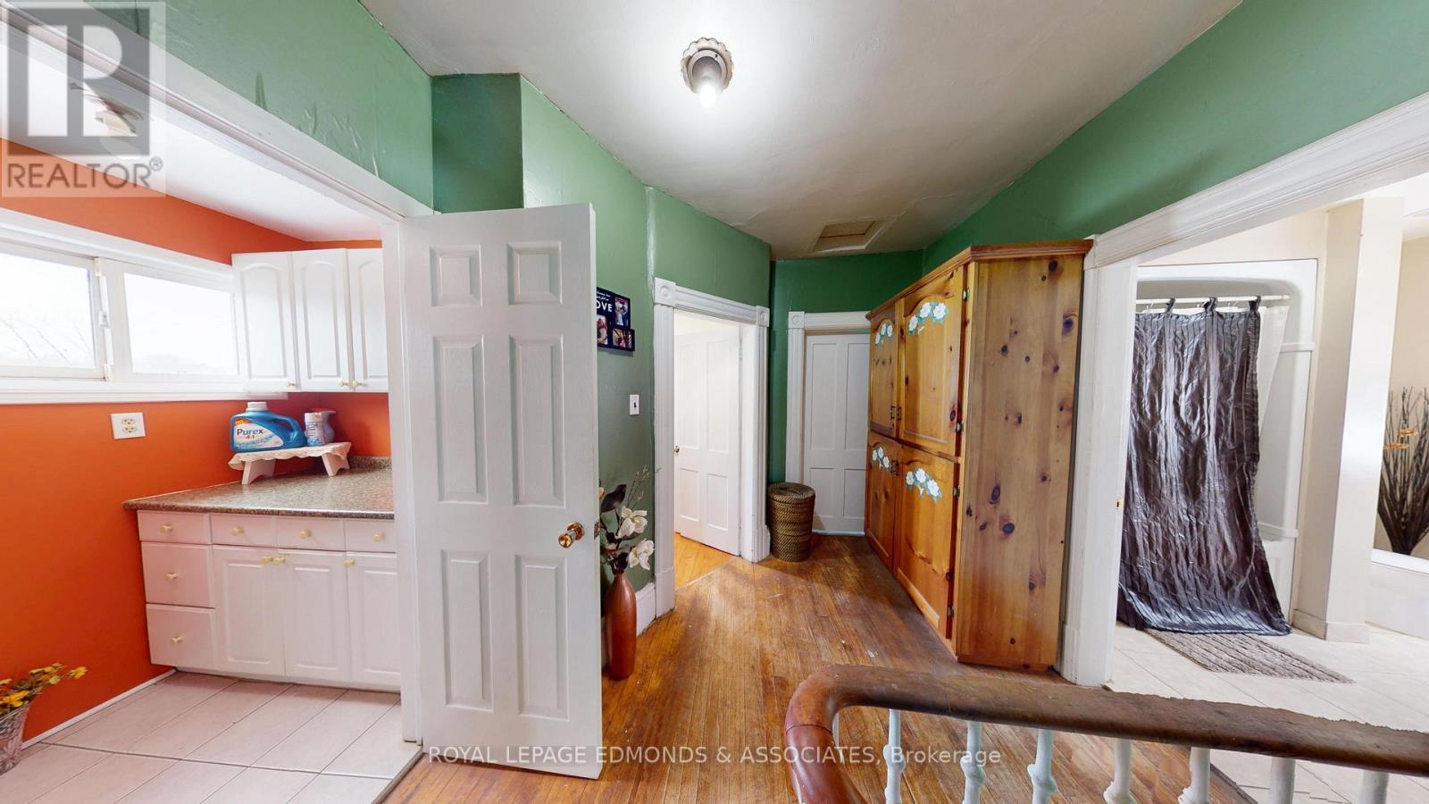 












315 BEACHBURG ROAD

,
Whitewater Region,







Ontario
K0J1K0

