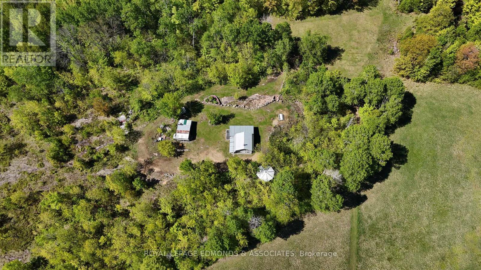 












315 BEACHBURG ROAD

,
Whitewater Region,







Ontario
K0J1K0

