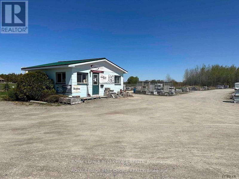 












332407 HIGHWAY 11 N

,
Armstrong (Earlton),




Ontario
P0J1E0

