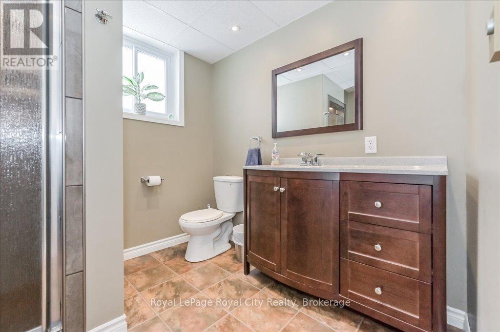 












15 WELLINGTON DRIVE

,
Centre Wellington (Elora/Salem),




Ontario
N0B1S0

