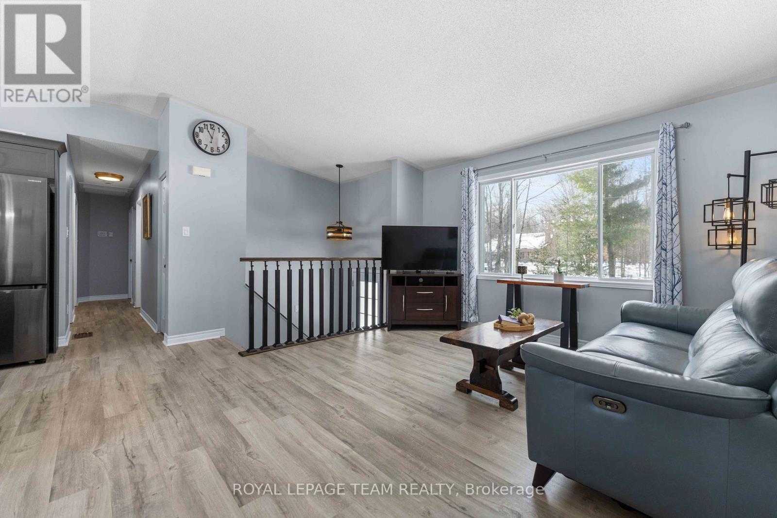 












2304 EADY ROAD

,
Horton,




Ontario
K7V3Z8


