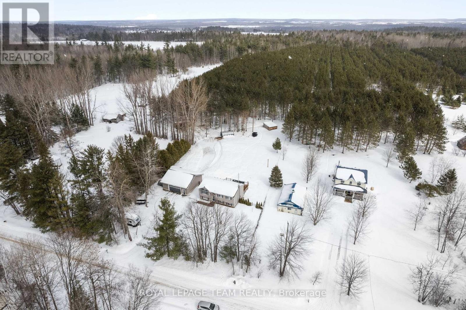 












2304 EADY ROAD

,
Horton,




Ontario
K7V3Z8

