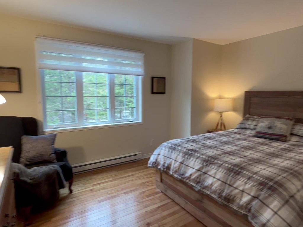 









124


Ch. du Boisé-Ryan

,
Mont-Tremblant,




QC
J8E1S2

