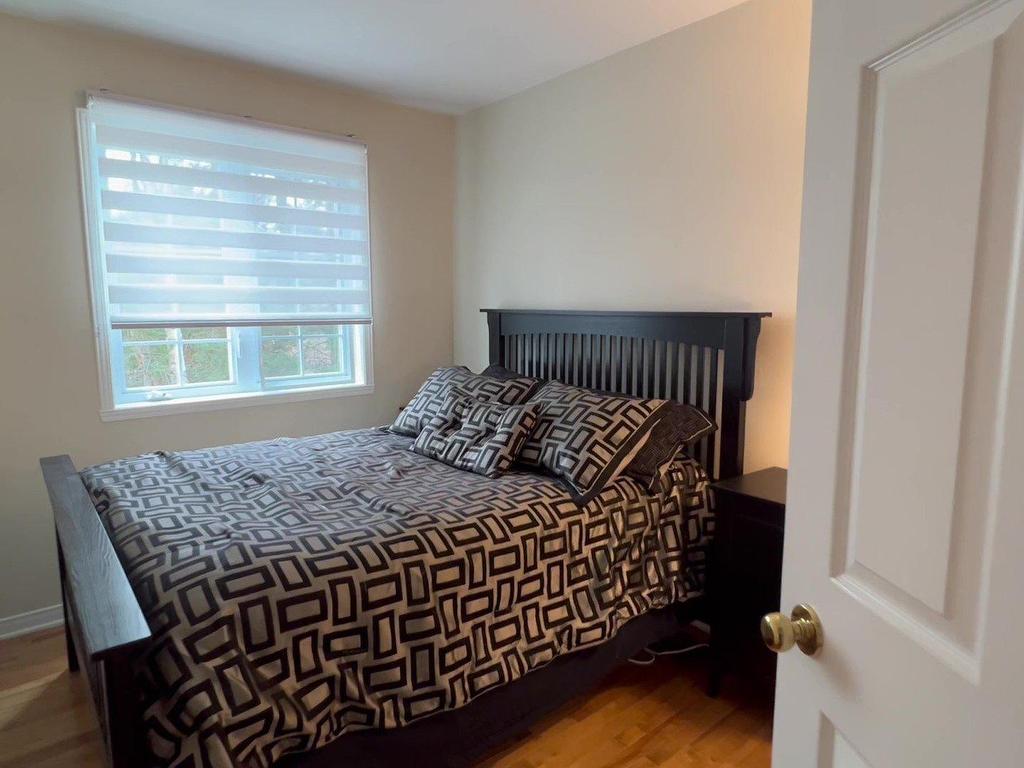 









124


Ch. du Boisé-Ryan

,
Mont-Tremblant,




QC
J8E1S2

