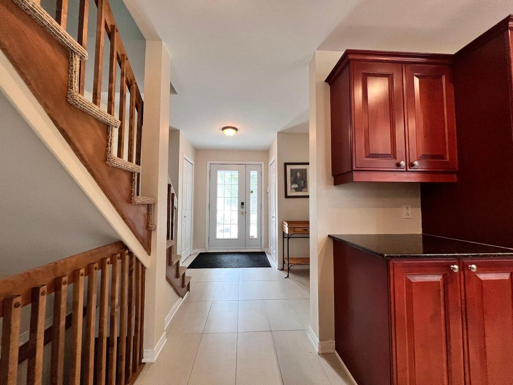 









124


Ch. du Boisé-Ryan

,
Mont-Tremblant,




QC
J8E1S2

