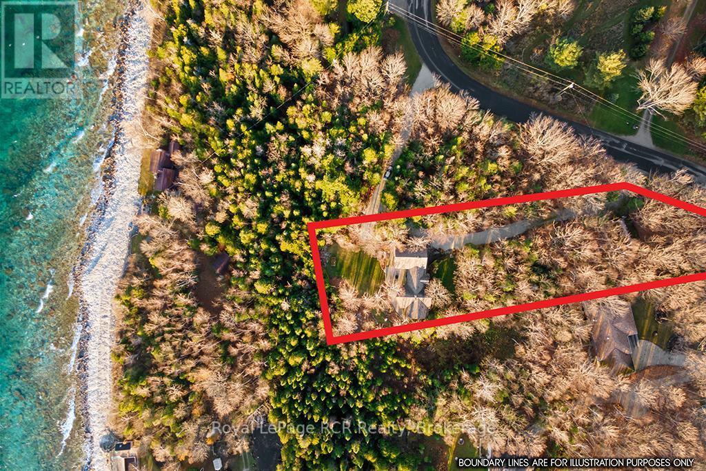 












92 MOORE STREET

,
Northern Bruce Peninsula,




Ontario
N0H1W0

