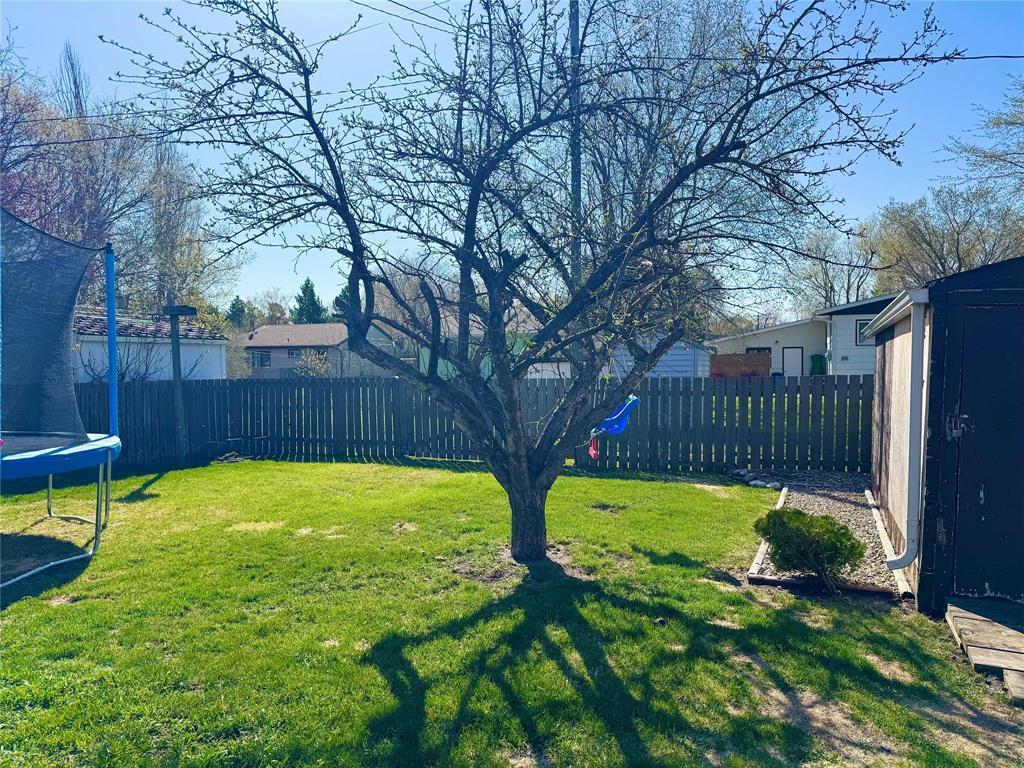 












461 Galt Street

,
Virden,




Manitoba
R0M2C0

