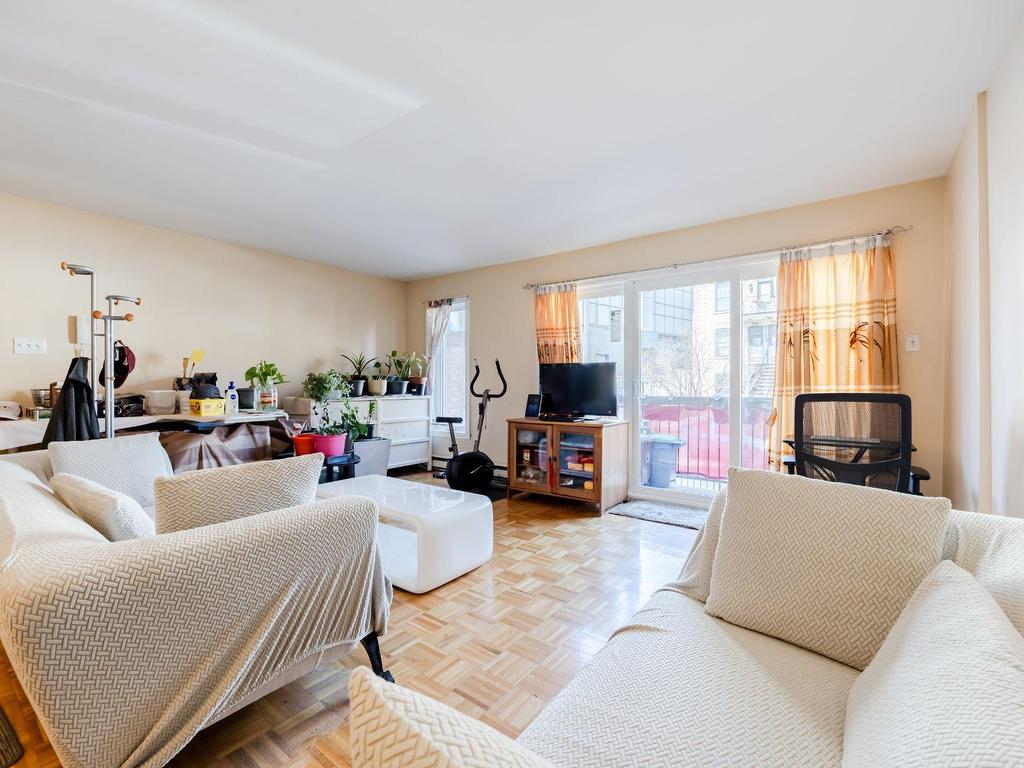









3450


Rue St-Antoine O.

, 3,
Montréal (Le Sud-Ouest),




QC
H4C1A8

