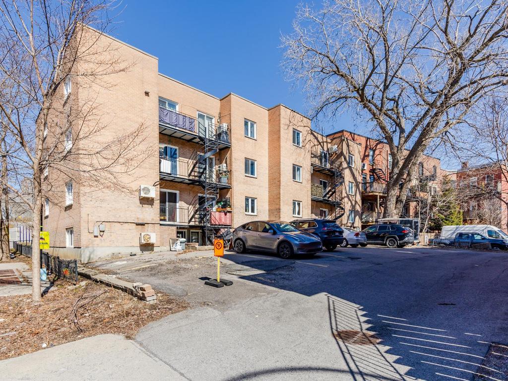 









3450


Rue St-Antoine O.

, 3,
Montréal (Le Sud-Ouest),




QC
H4C1A8

