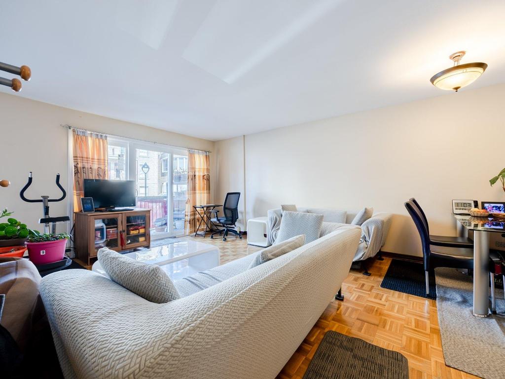 









3450


Rue St-Antoine O.

, 3,
Montréal (Le Sud-Ouest),




QC
H4C1A8

