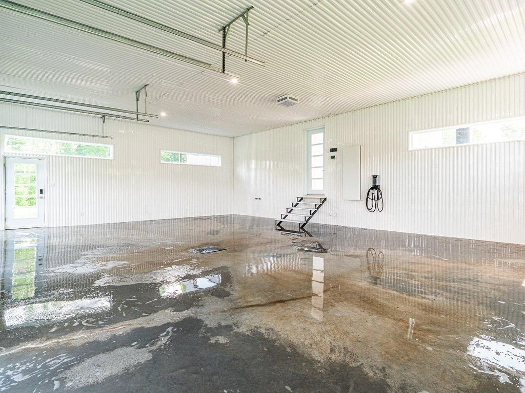 









3620


Rue de l'Albatros

,
Sherbrooke (Brompton/Rock Forest/Saint-Élie/Deauville),




QC
J1H0J3

