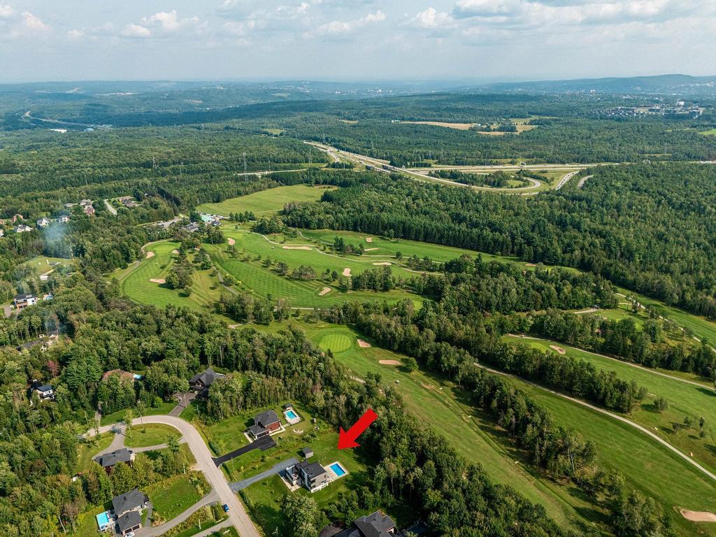 









3620


Rue de l'Albatros

,
Sherbrooke (Brompton/Rock Forest/Saint-Élie/Deauville),




QC
J1H0J3


