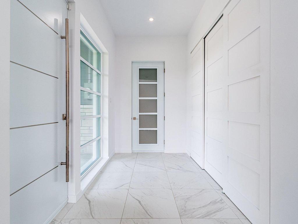 









3620


Rue de l'Albatros

,
Sherbrooke (Brompton/Rock Forest/Saint-Élie/Deauville),




QC
J1H0J3

