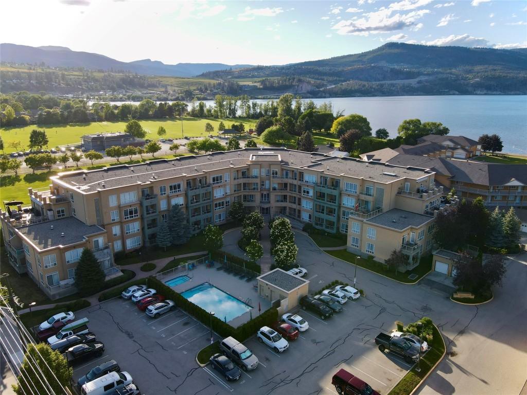 









3550


Woodsdale

Road, 206,
Lake Country,




BC
V4V 2P5

