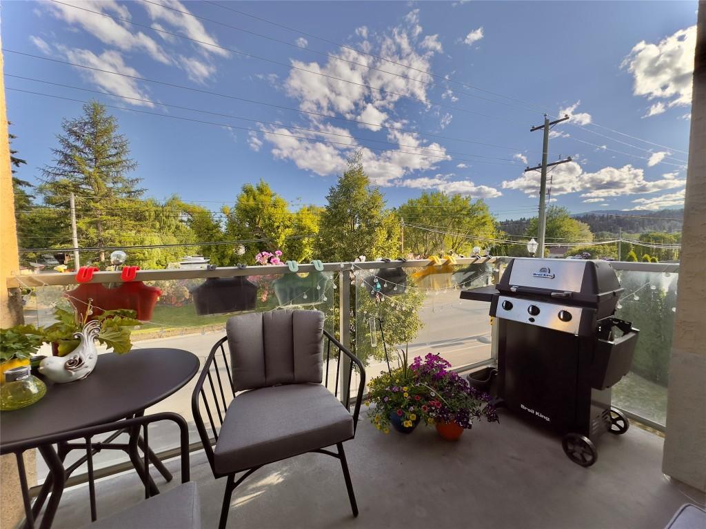 









3550


Woodsdale

Road, 206,
Lake Country,




BC
V4V 2P5

