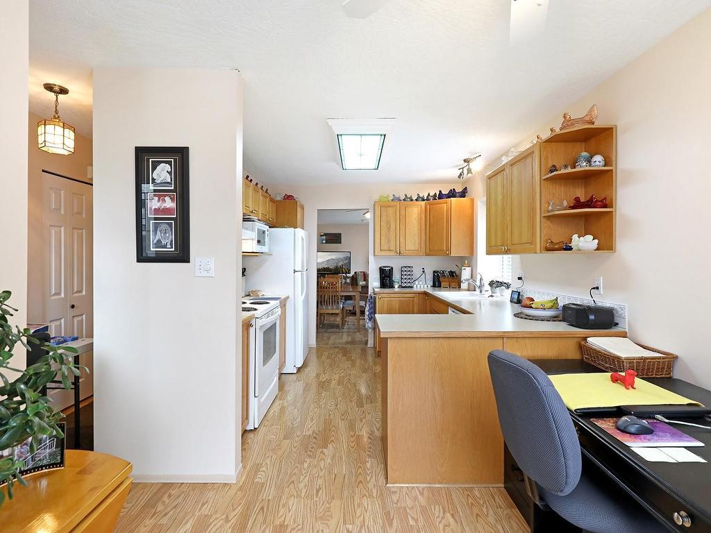 









1755


Willemar

Ave, 3,
Courtenay,




BC
V9N 3M5

