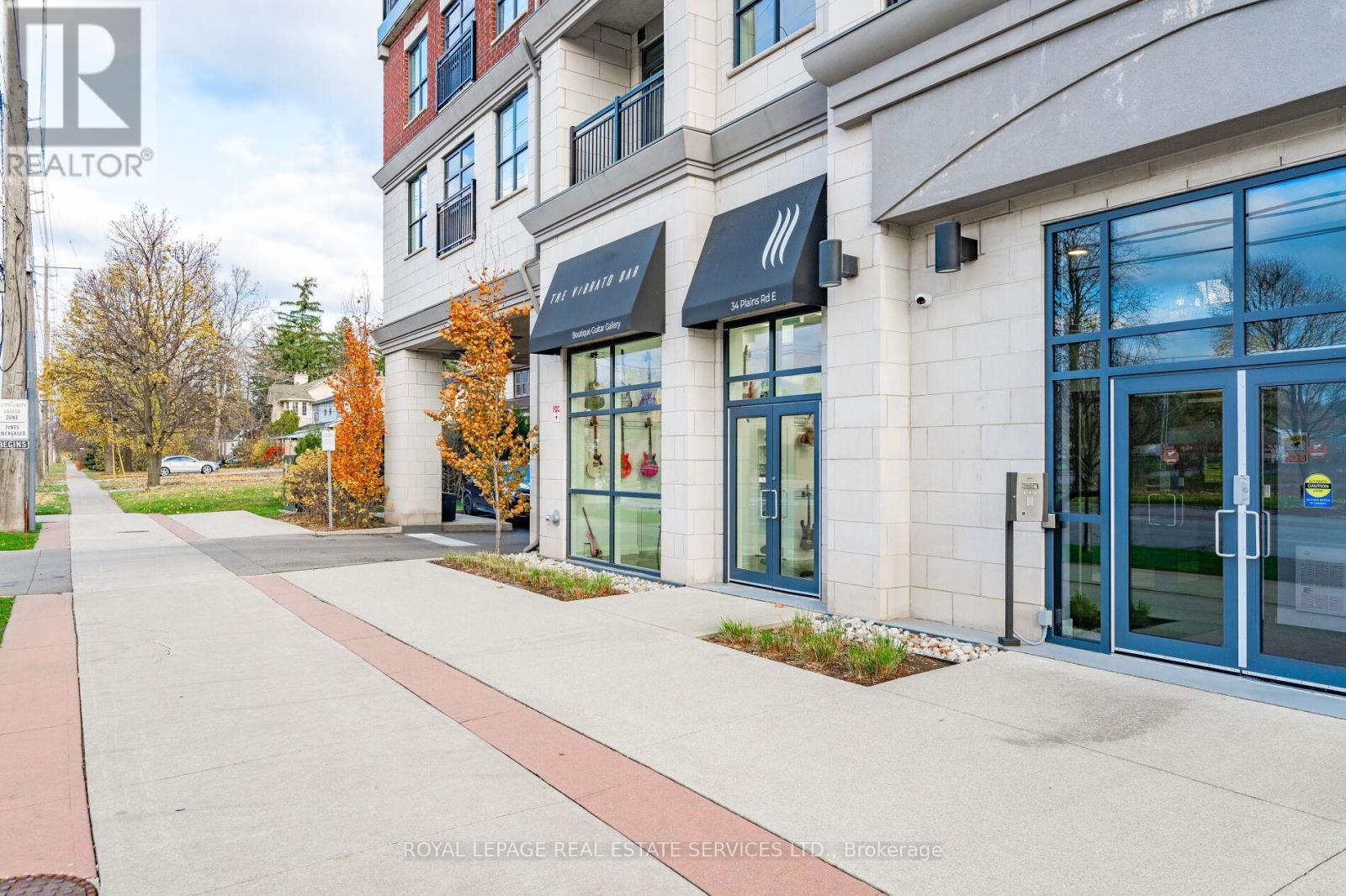 












102 - 34 PLAINS ROAD E

,
Burlington,




Ontario
L7T0B9

