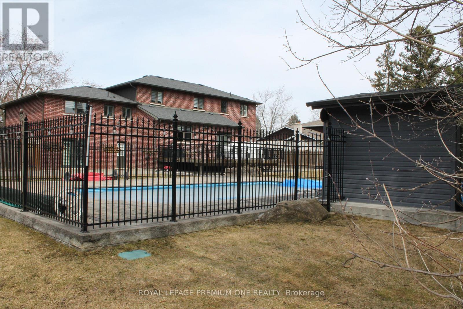 












119 DENNISON STREET

,
King,




Ontario
L7B1B8


