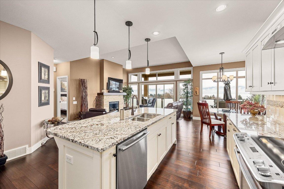 









2137


Talavera

Place,
West Kelowna,




BC
V4T 3H8

