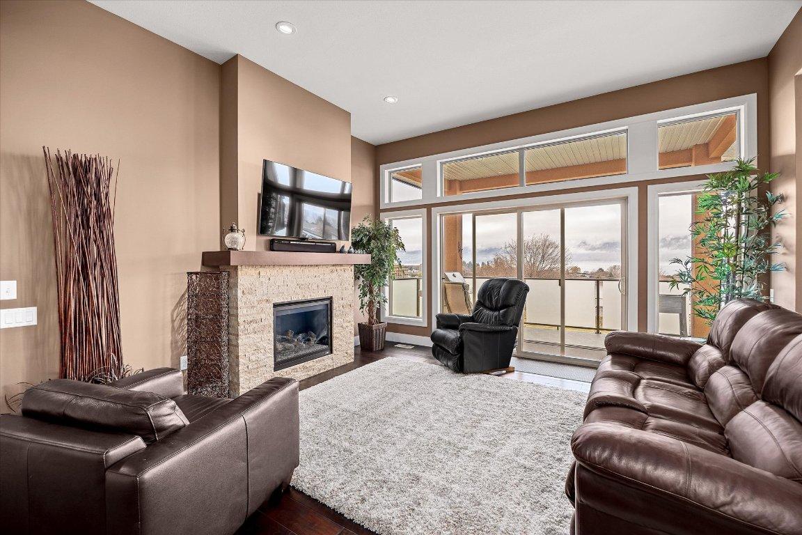 









2137


Talavera

Place,
West Kelowna,




BC
V4T 3H8

