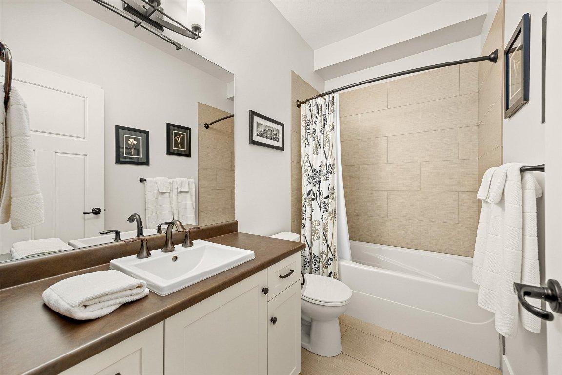 









2137


Talavera

Place,
West Kelowna,




BC
V4T 3H8

