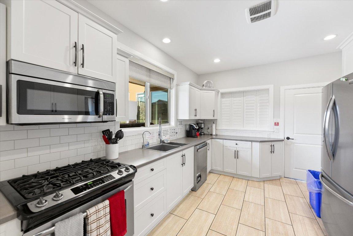 









2137


Talavera

Place,
West Kelowna,




BC
V4T 3H8

