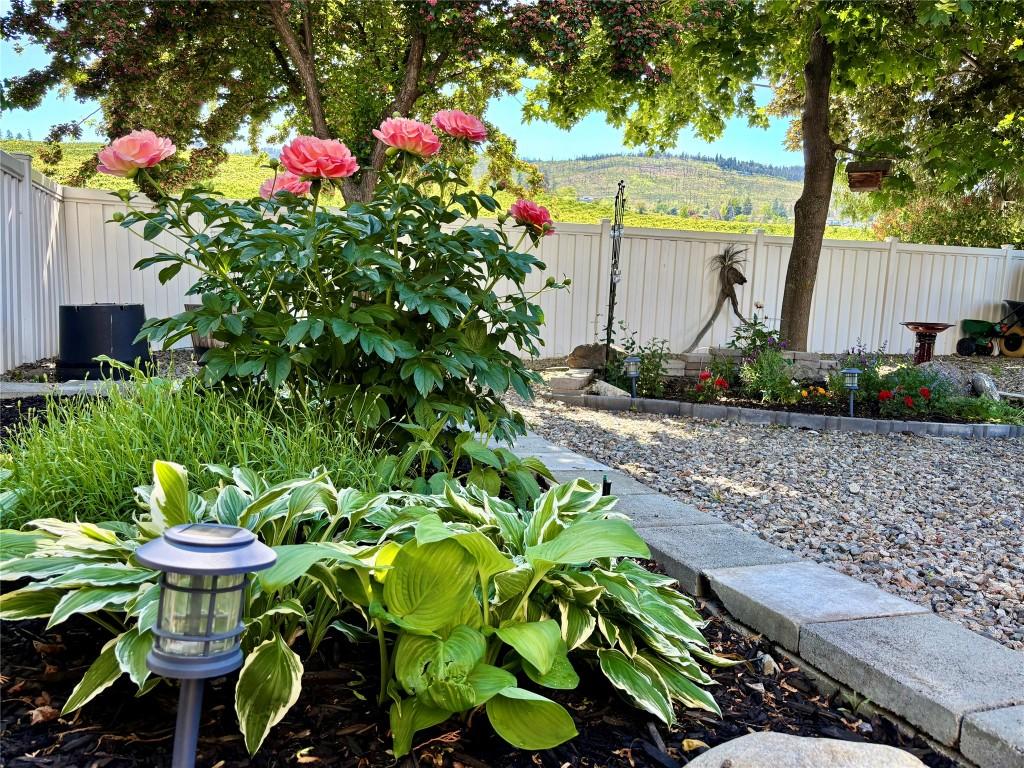 









3820


Glen Canyon

Drive,
West Kelowna,




BC
V4T 2P7

