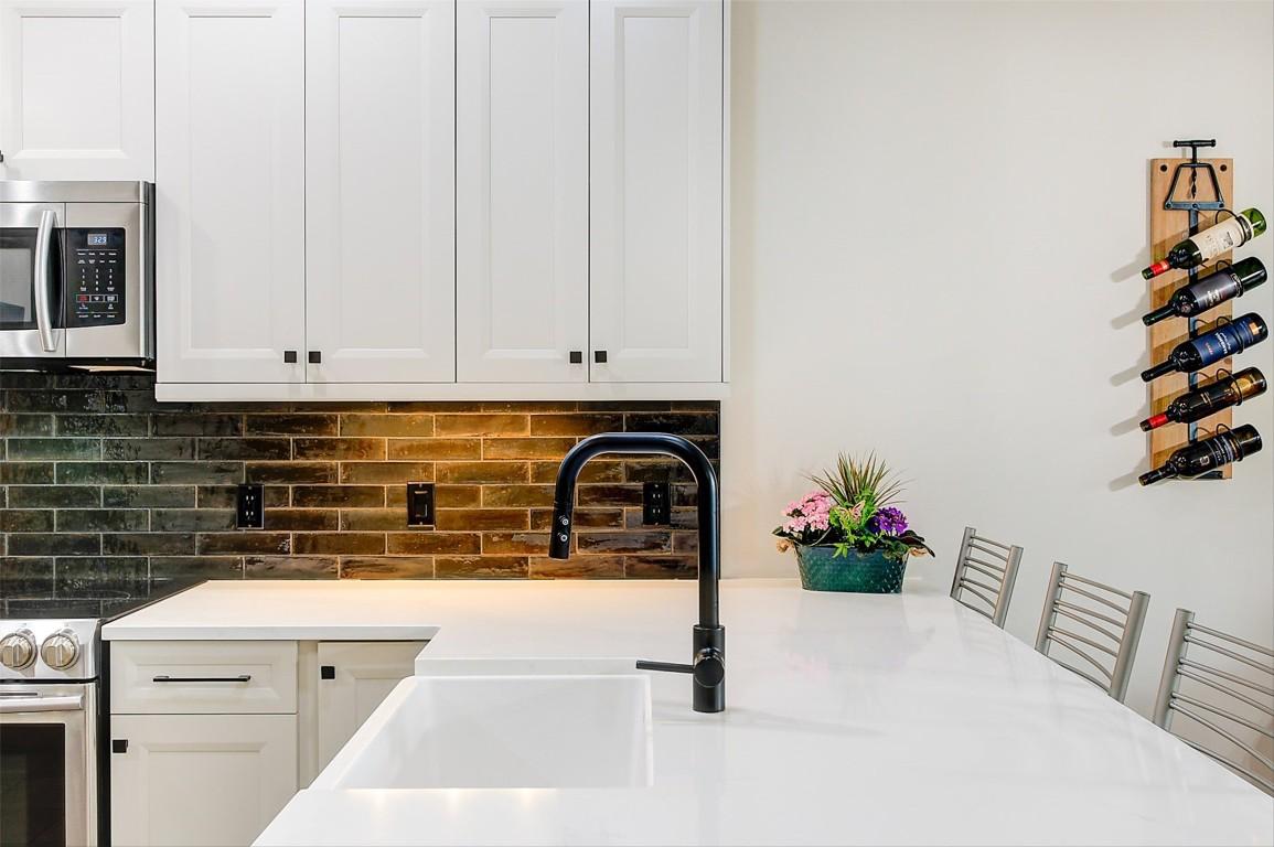 









2077


Cornerstone

Drive,
West Kelowna,




BC
V4T 2S3

