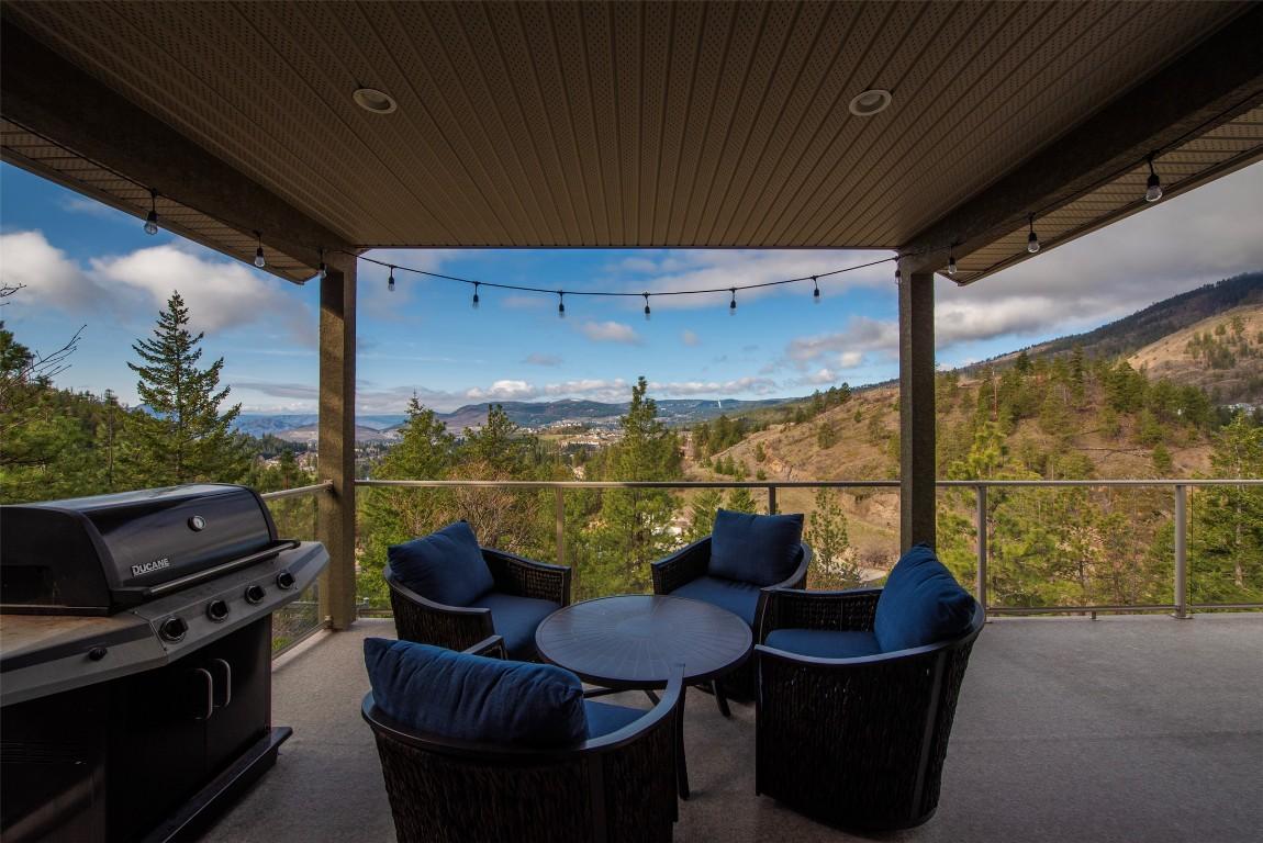 









2077


Cornerstone

Drive,
West Kelowna,




BC
V4T 2S3

