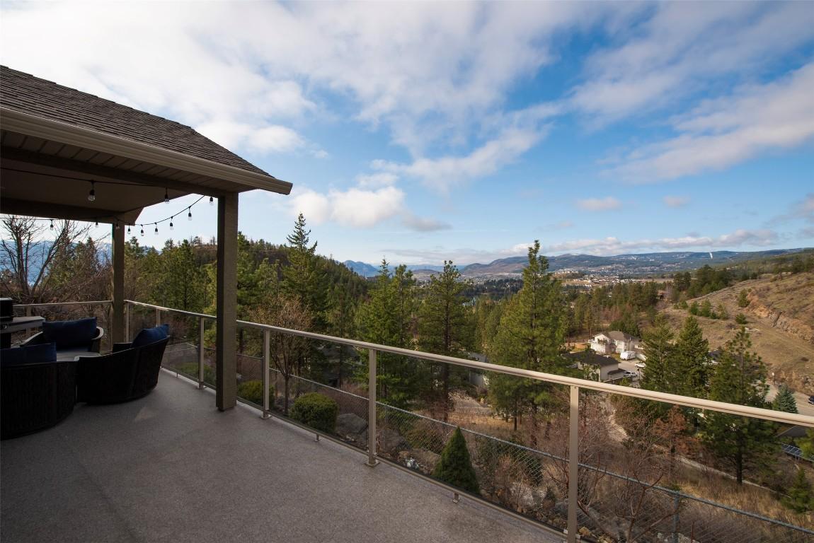 









2077


Cornerstone

Drive,
West Kelowna,




BC
V4T 2S3

