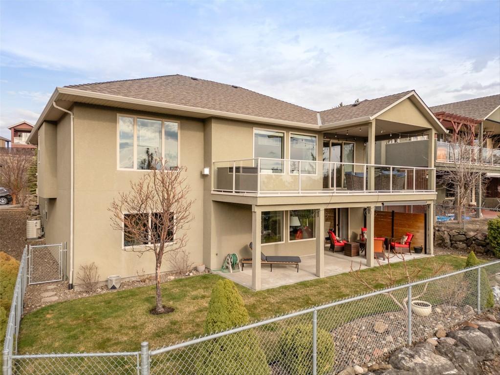 









2077


Cornerstone

Drive,
West Kelowna,




BC
V4T 2S3

