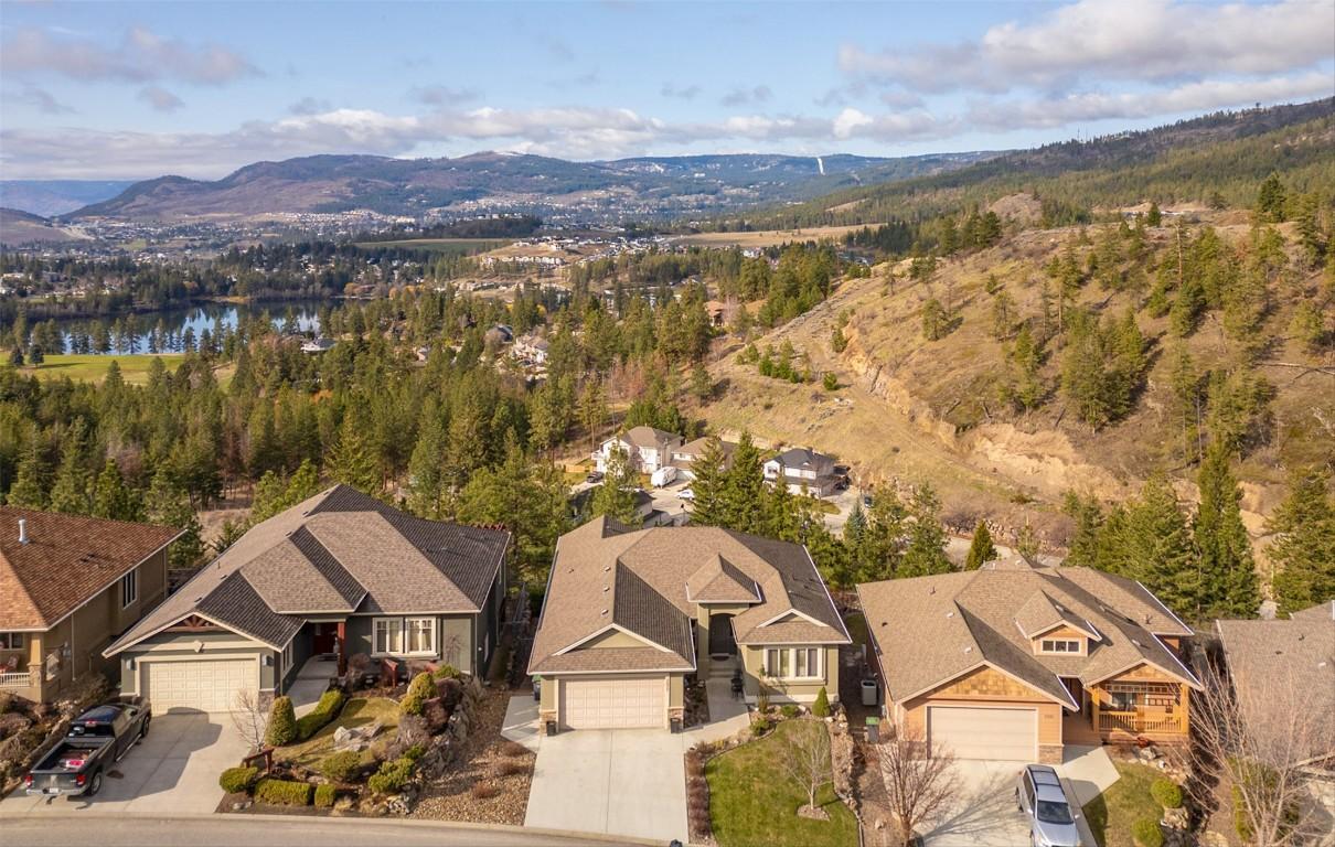 









2077


Cornerstone

Drive,
West Kelowna,




BC
V4T 2S3

