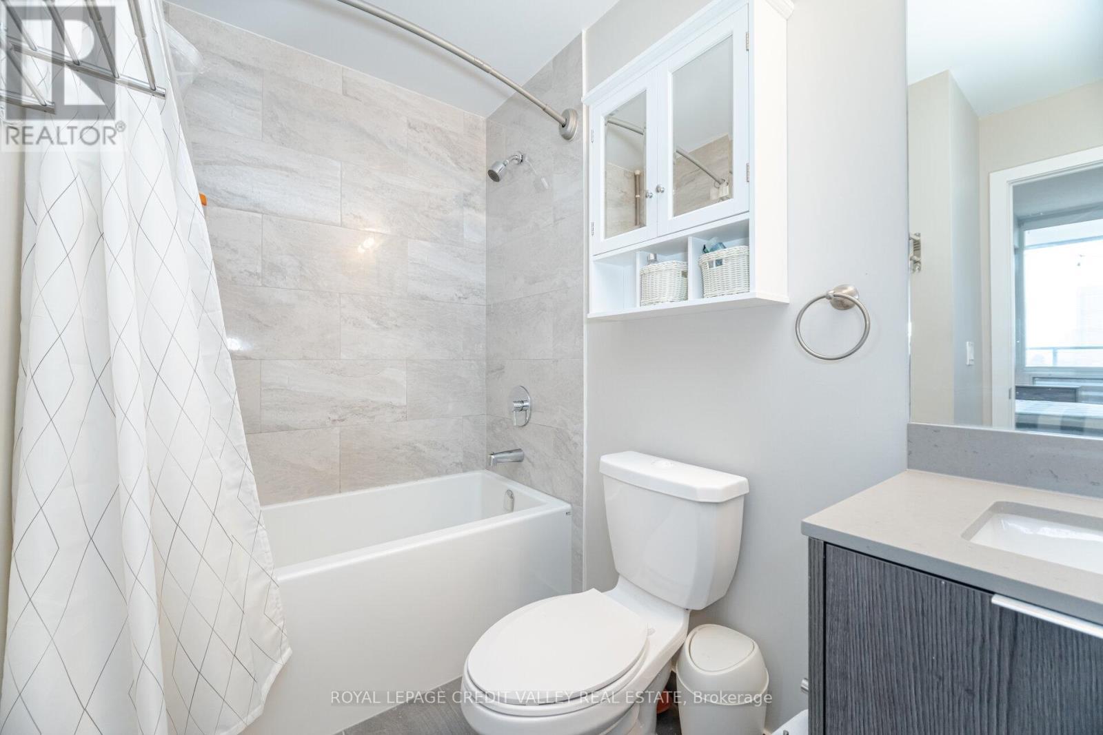 












413 - 32 FOREST MANOR ROAD

,
Toronto,




Ontario
M2J0H2

