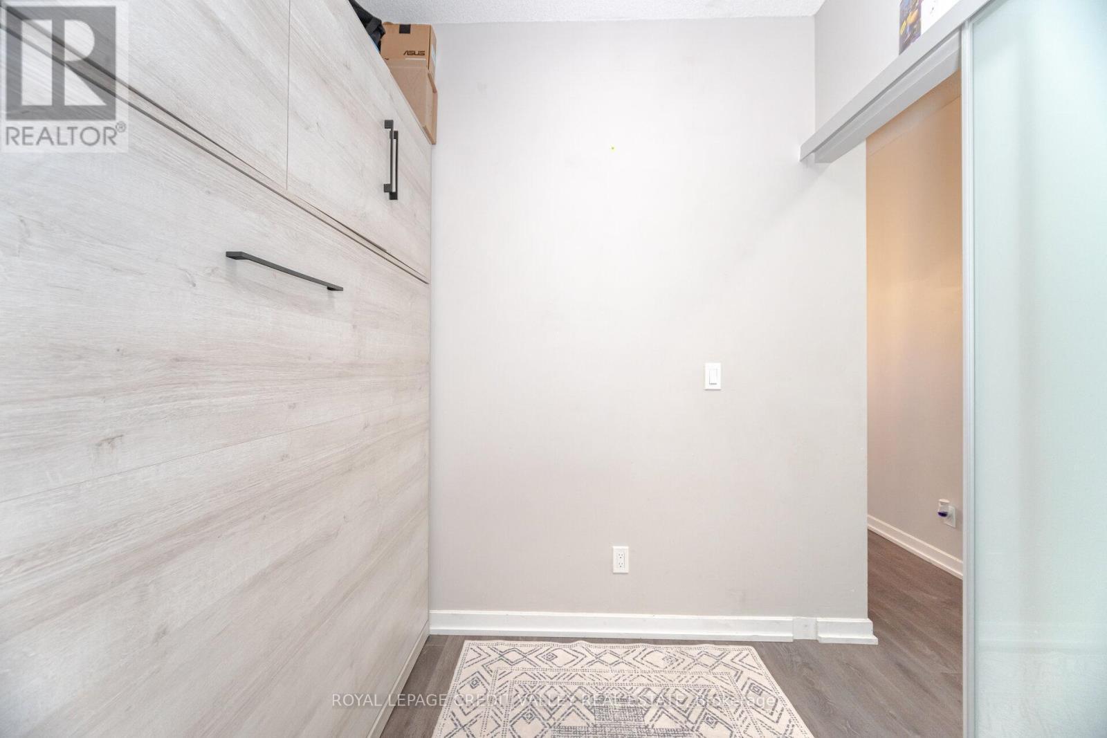












413 - 32 FOREST MANOR ROAD

,
Toronto,




Ontario
M2J0H2

