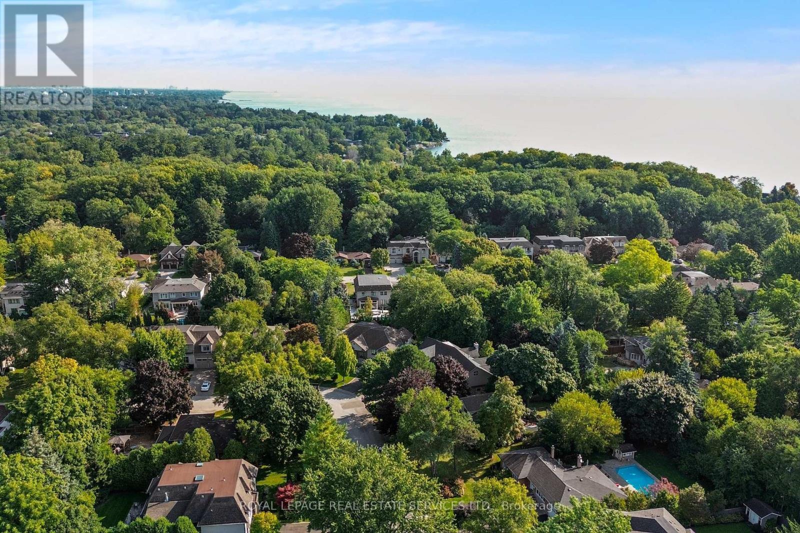












159 VIEWBANK CRESCENT

,
Oakville,




Ontario
L6L1R3

