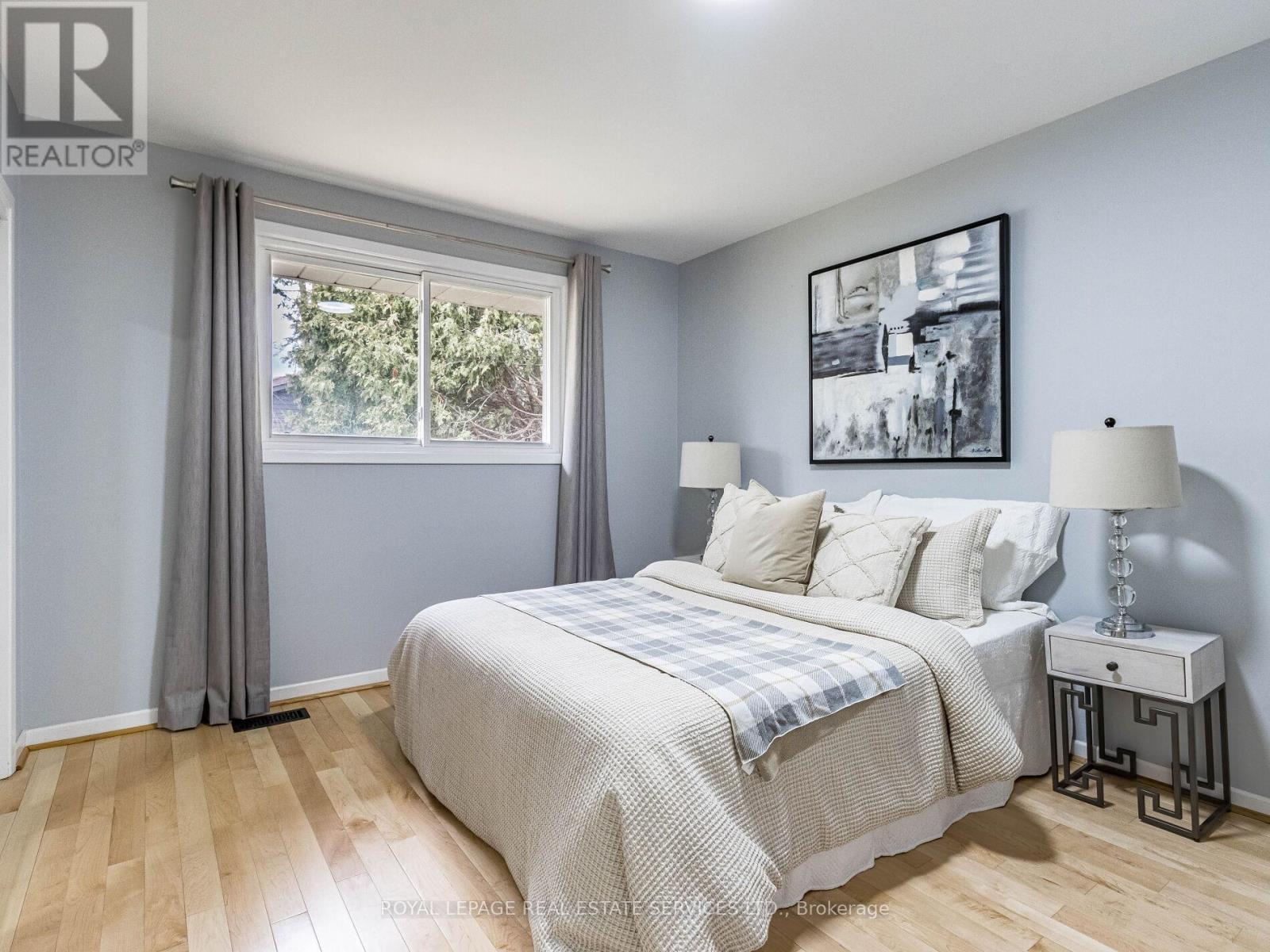 












231 ELIZABETH STREET S

,
Brampton,




Ontario
L6Y1S2

