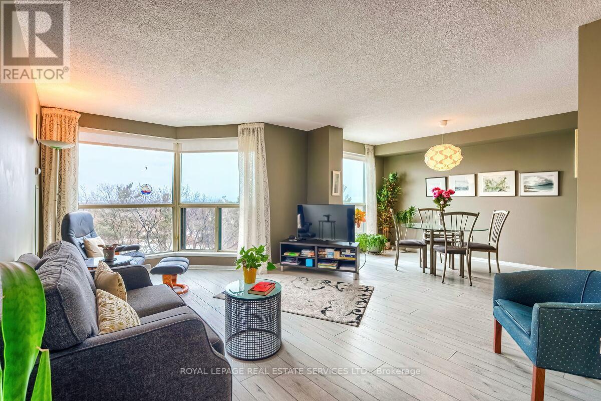 












902 - 2155 BURNHAMTHORPE ROAD W

,
Mississauga,




Ontario
L5L5P4

