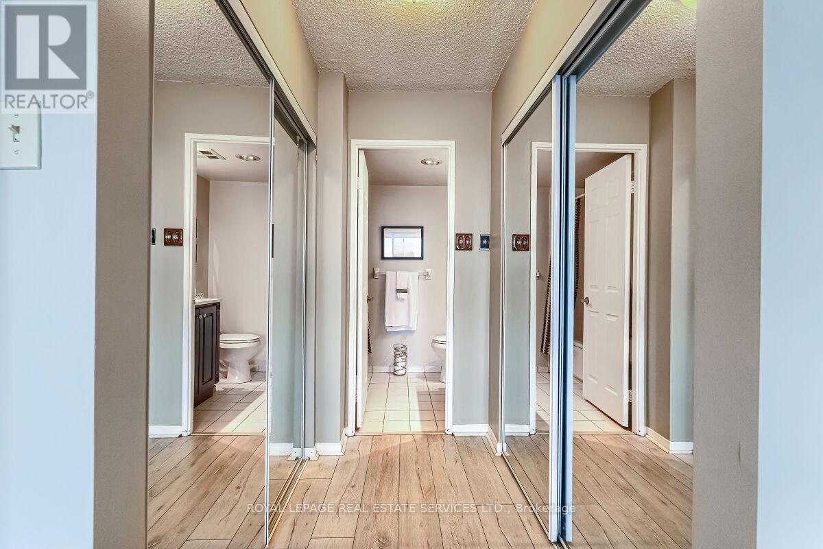 












902 - 2155 BURNHAMTHORPE ROAD W

,
Mississauga,




Ontario
L5L5P4

