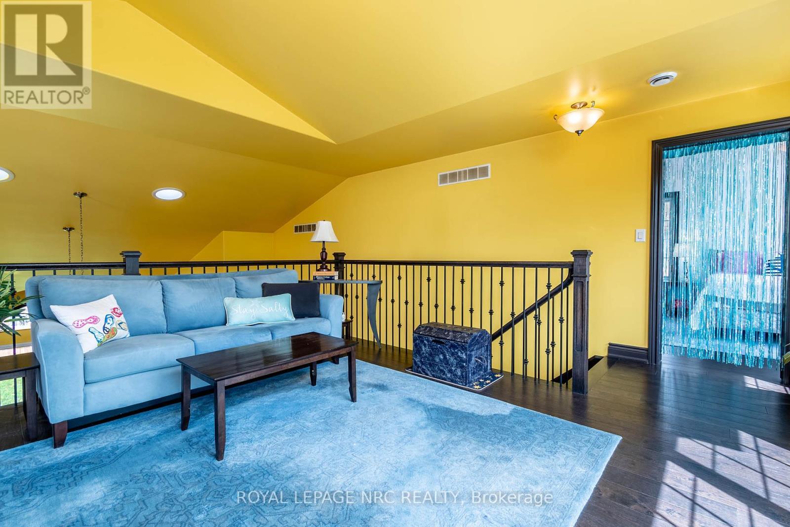 












4807 ZIMMERMAN AVENUE

,
Niagara Falls (Downtown),




Ontario
L2E3N1

