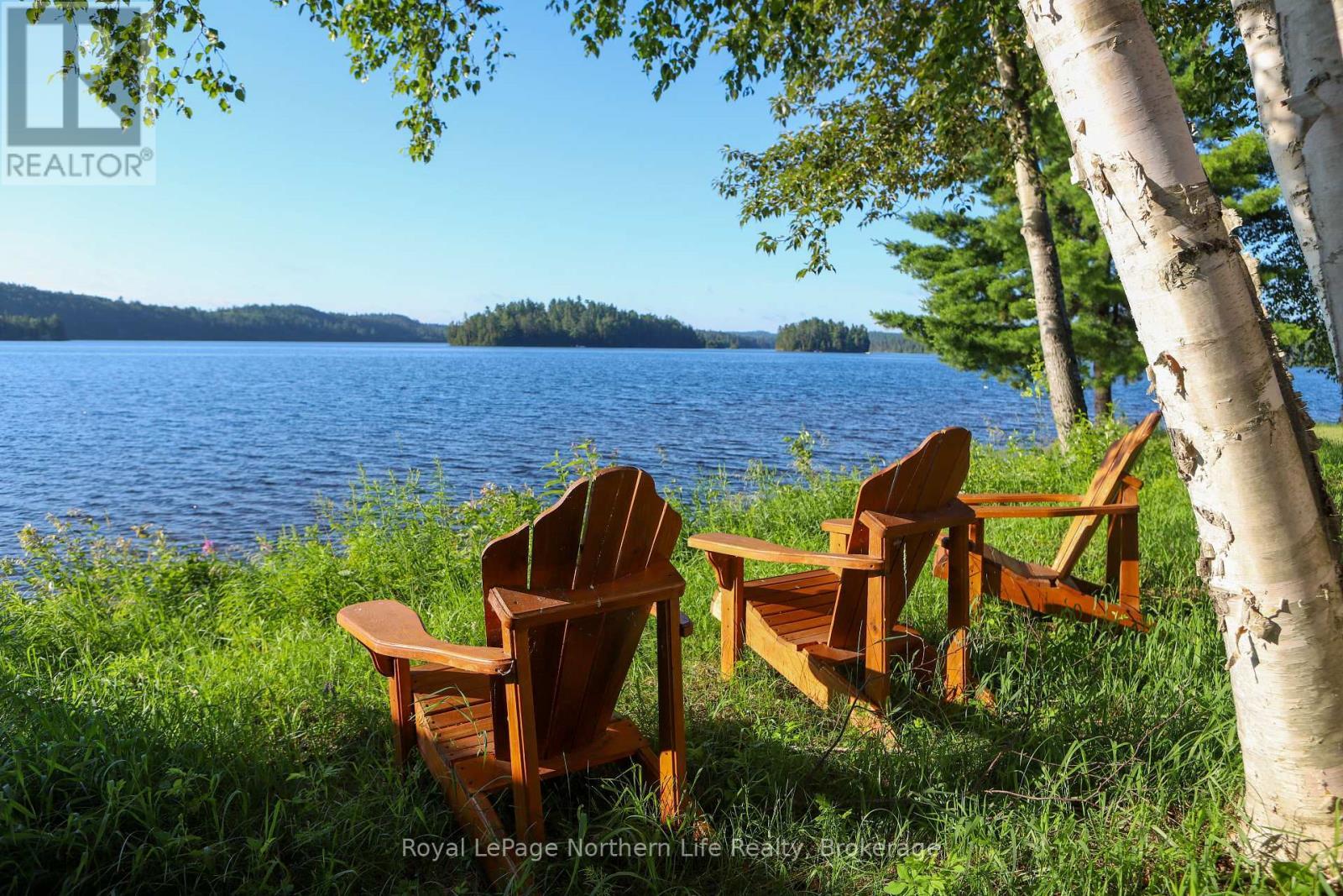 












33 WHITE BEAR COURT

,
Temagami,




Ontario
P0H2H0

