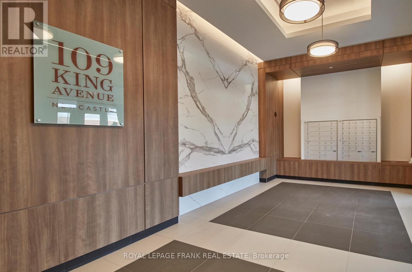 












201-203 & 205-208 - 109 KING AVENUE E

,
Clarington (Newcastle),




Ontario
L1C3K2

