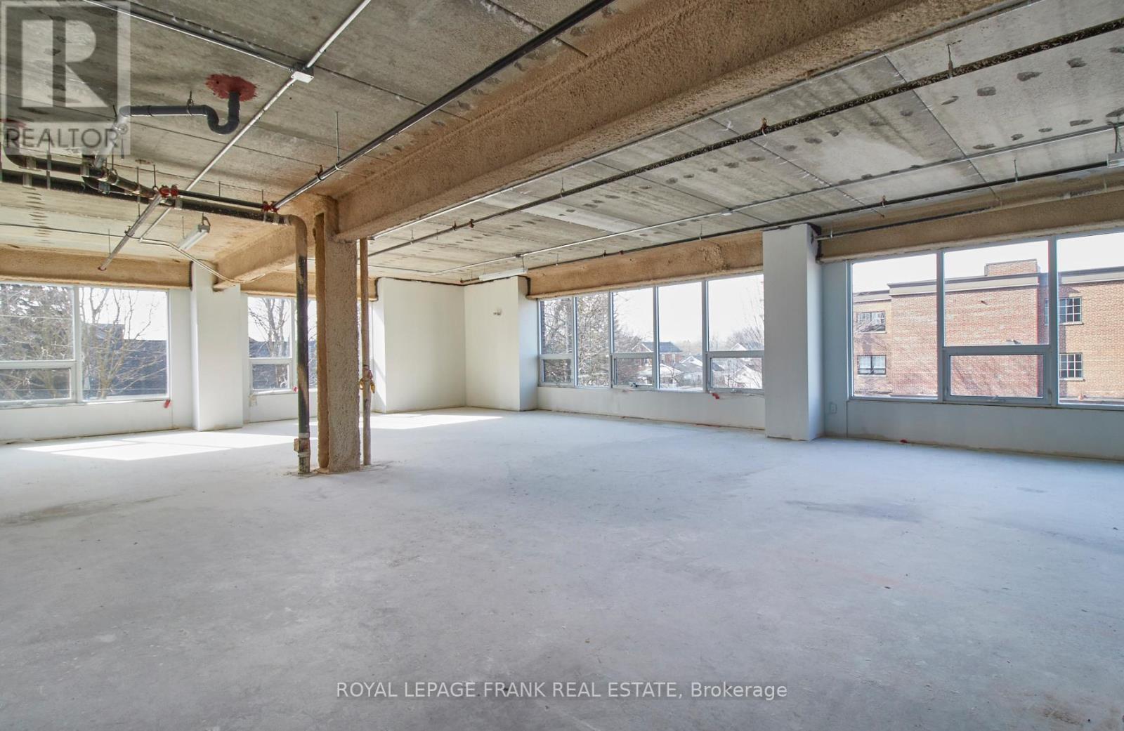 












201&202 - 109 KING AVENUE

,
Clarington (Newcastle),




Ontario
L1B1H3

